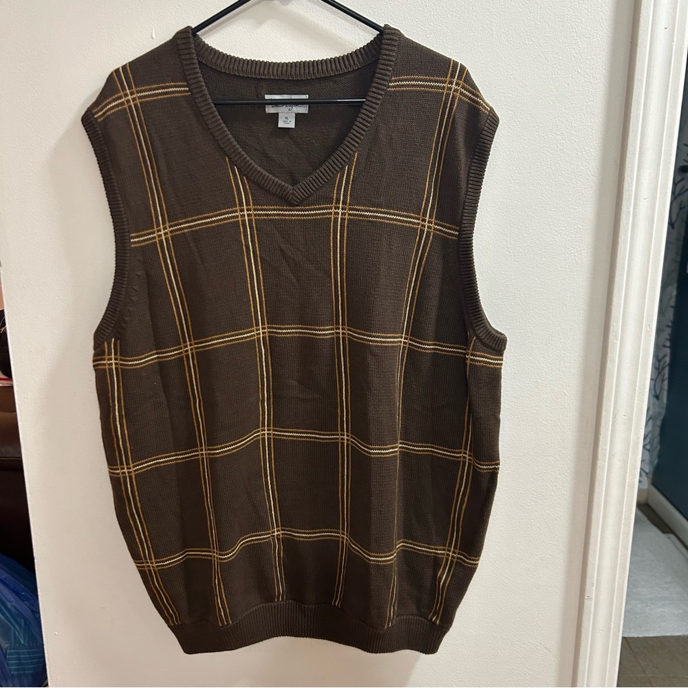 Walter Hagen Mens XL Brown Windowpane Plaid V-Neck Knit‎ Golf Sweater Vest
